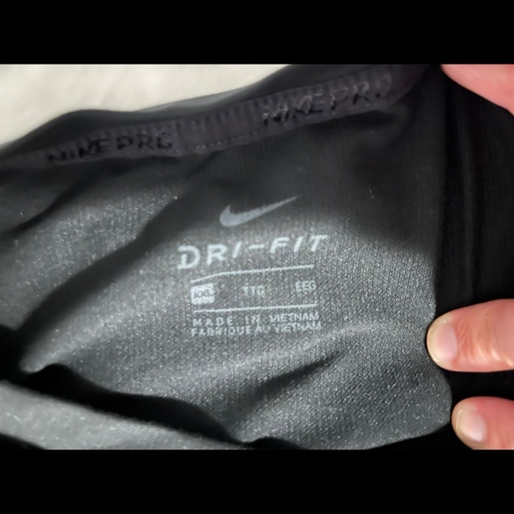 Dri-FIT Celestial Long-sleeve Crop Top - Picture 5 of 12